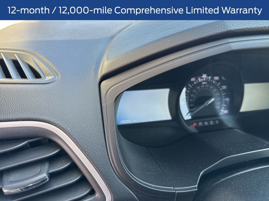 2022 Ford Edge SEL photo 3