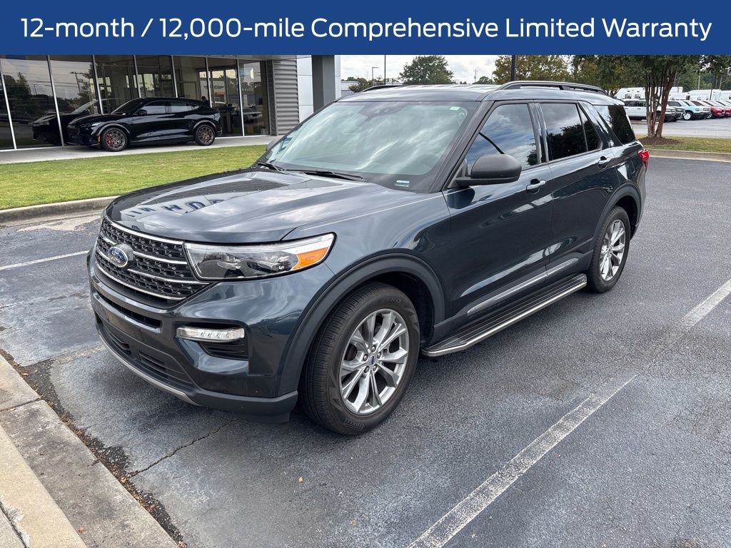 2023 Ford Explorer XLT photo 3