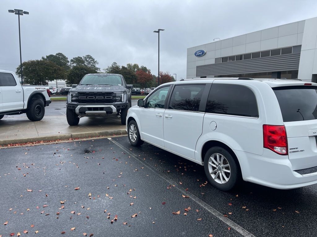 Used 2019 Dodge Grand Caravan SXT Van Passenger Van