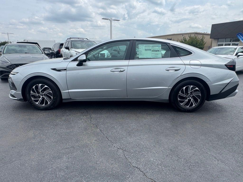 New 2026 Hyundai Sonata Hybrid Blue Sedan