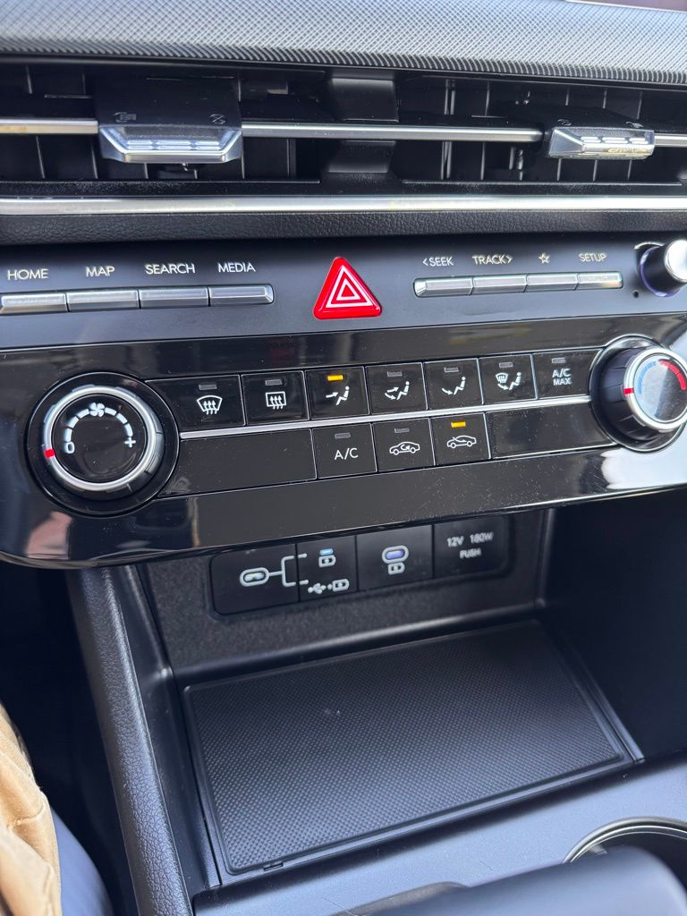 2025 Hyundai Sonata SE - Photo 18