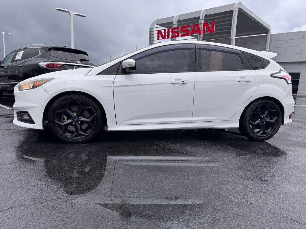 Used 2016 Ford Focus ST Hatchback
