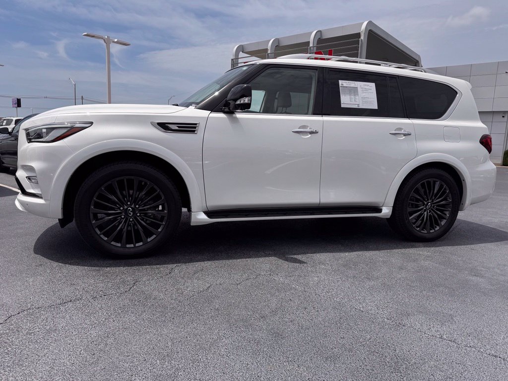 Used 2022 INFINITI QX80 Premium Select SUV