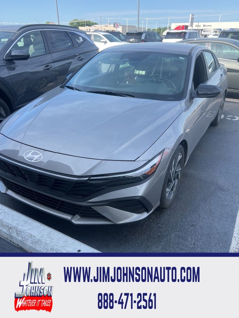 2025 Hyundai Elantra 2.0 SEL Sport IVT's photo
