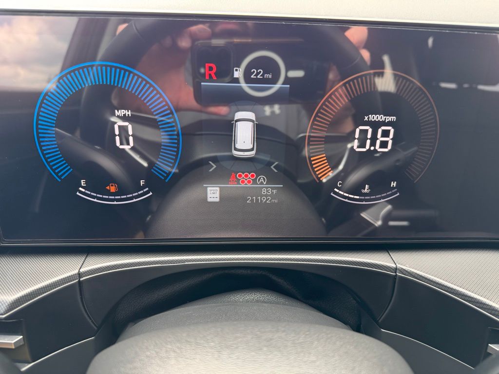 2025 Hyundai Santa Fe SE - Photo 24