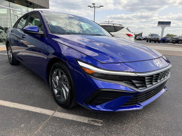 2024 Hyundai Elantra SEL - Photo 7