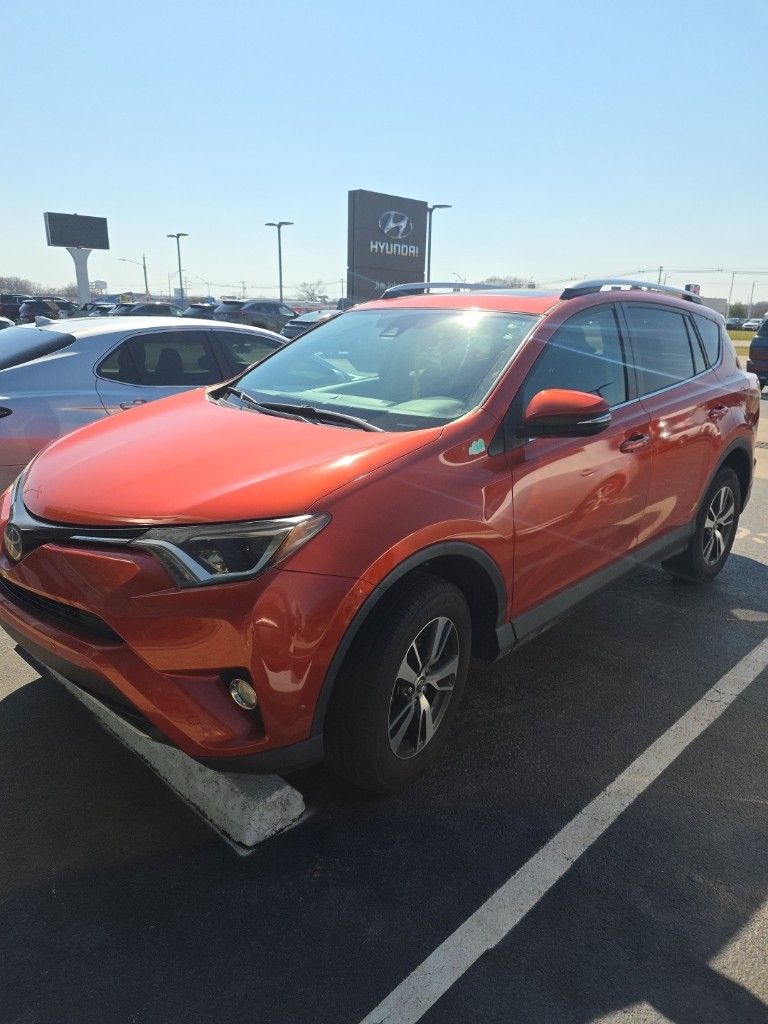 2016 Toyota RAV4 XLE