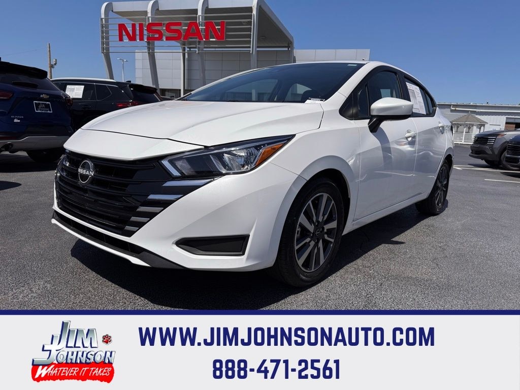 Used 2024 Nissan Versa 1.6 SV Sedan