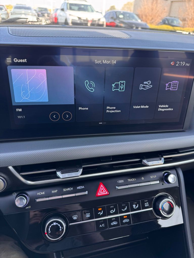 2025 Hyundai Sonata SE - Photo 16