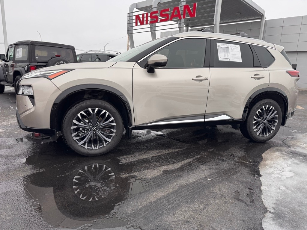 Used 2026 Nissan Rogue Platinum SUV