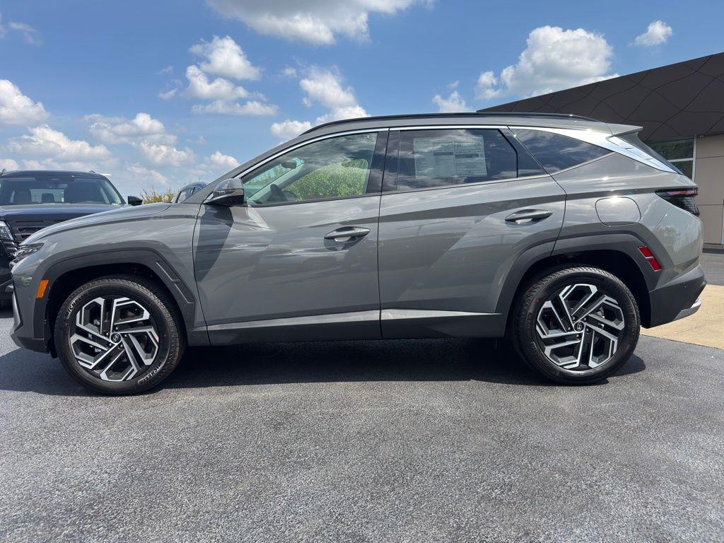 New 2026 Hyundai Tucson Limited AWD SUV