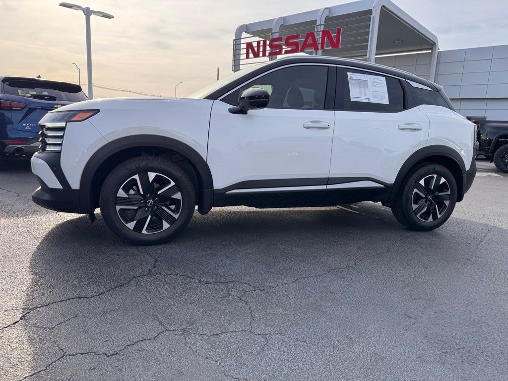 Used 2025 Nissan Kicks SR SUV