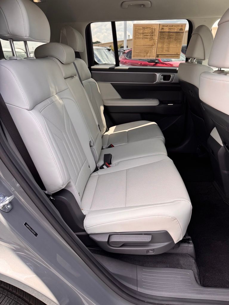 2026 Hyundai Santa Fe SEL - Photo 12