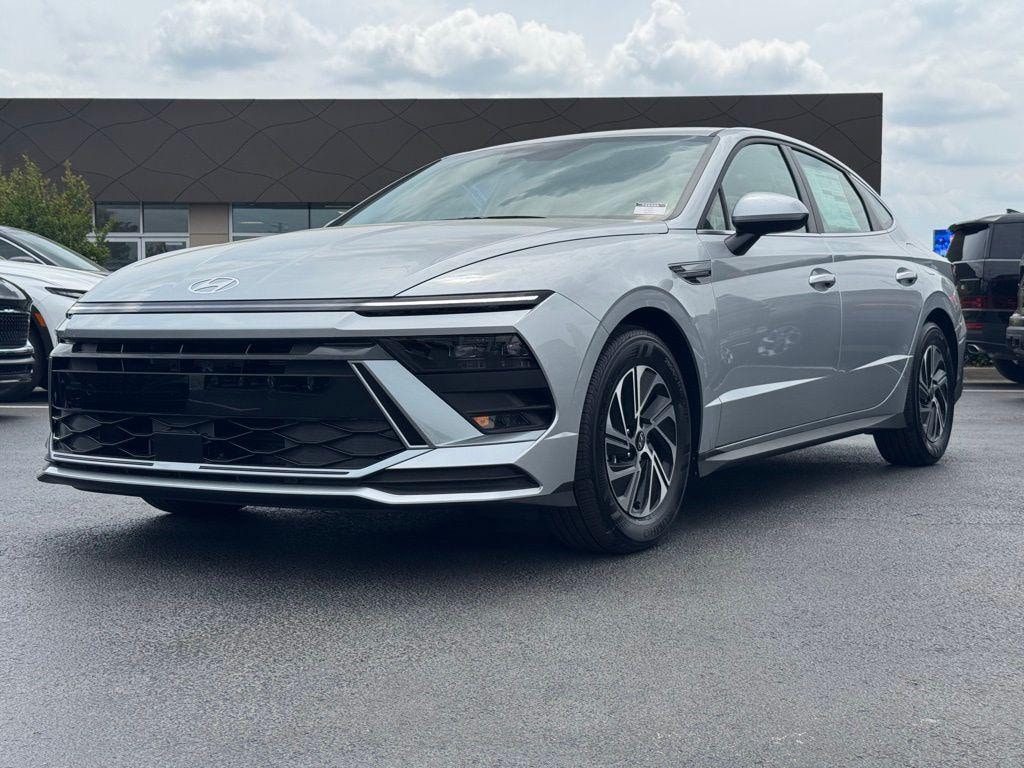 New 2026 Hyundai Sonata Hybrid Blue Sedan