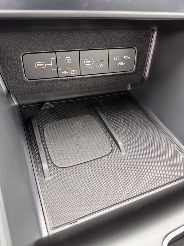 2025 Hyundai Sonata Hybrid SEL - Photo 20