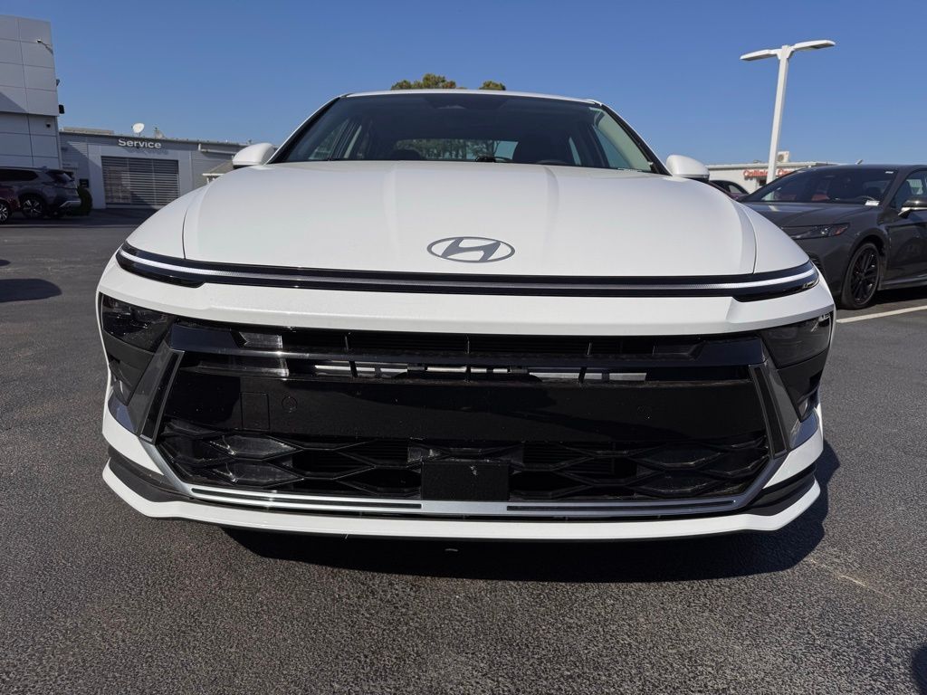 2025 Hyundai Sonata SE - Photo 8