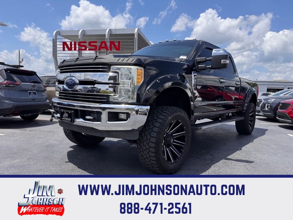 Used 2017 Ford F-250SD Lariat Truck