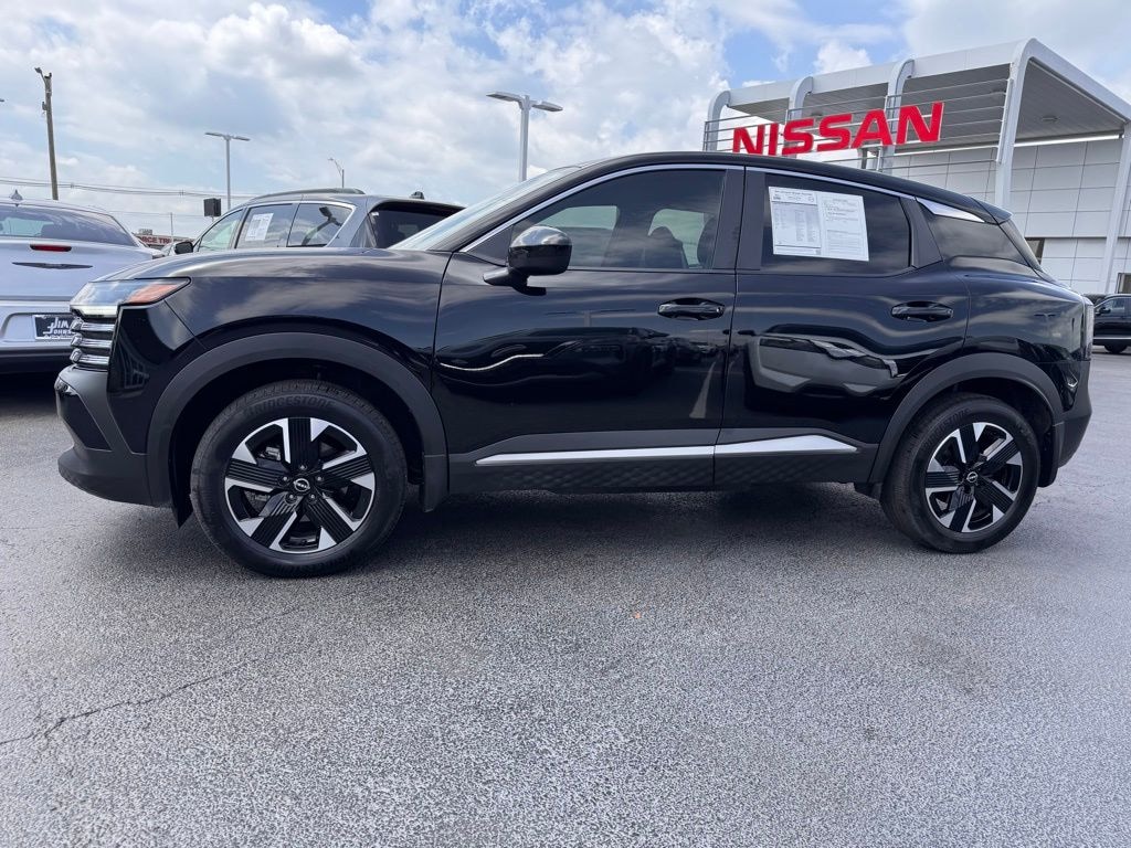 Used 2025 Nissan Kicks SV SUV