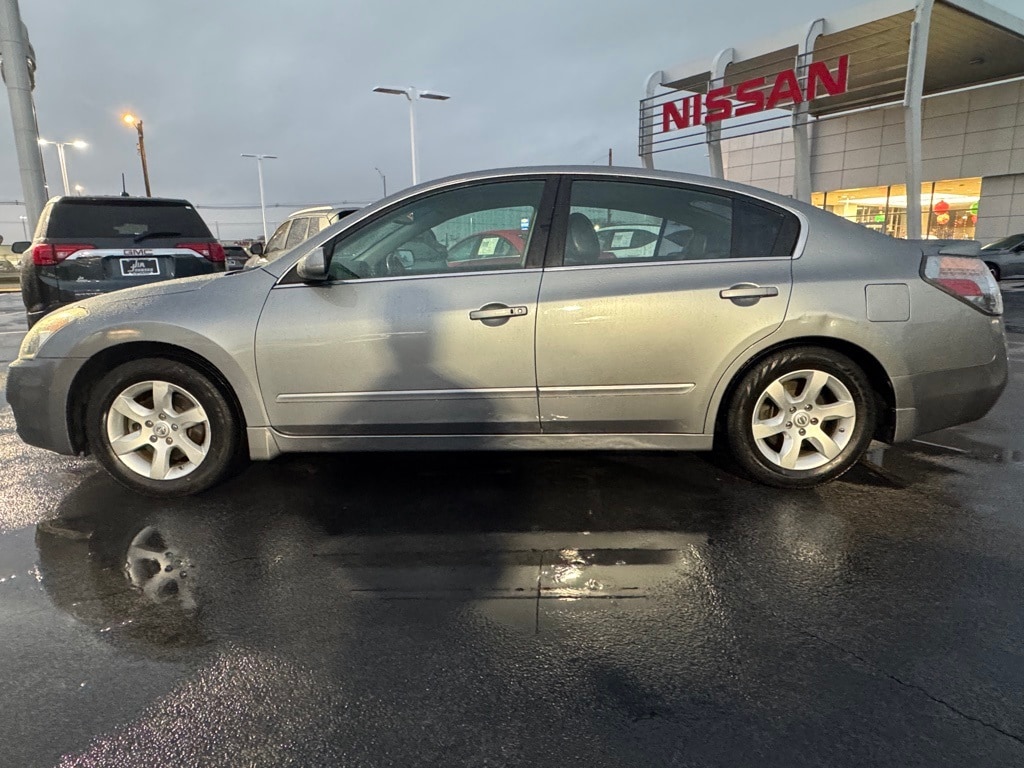 Used 2009 Nissan Altima 2.5 SL Sedan