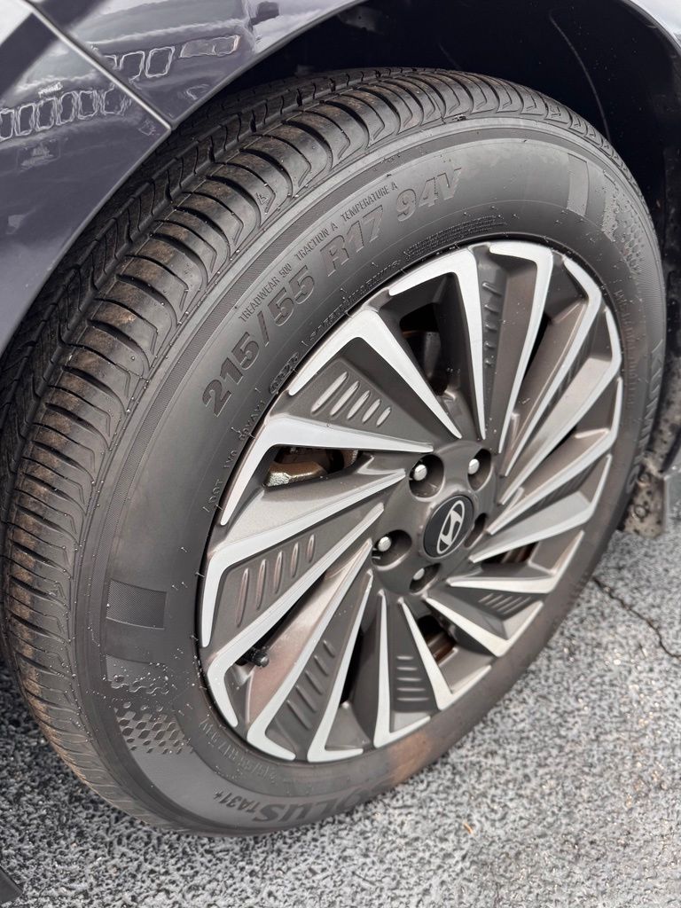 2025 Hyundai Sonata Hybrid SEL - Photo 27