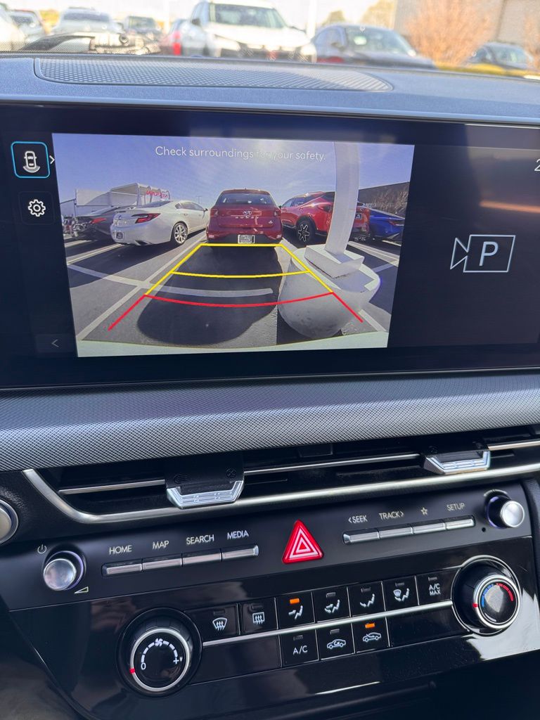 2025 Hyundai Sonata SE - Photo 17