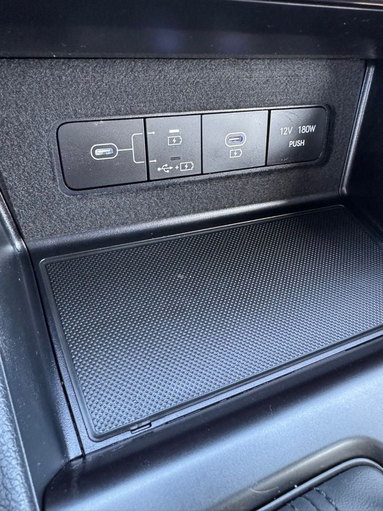 2025 Hyundai Sonata SE - Photo 19