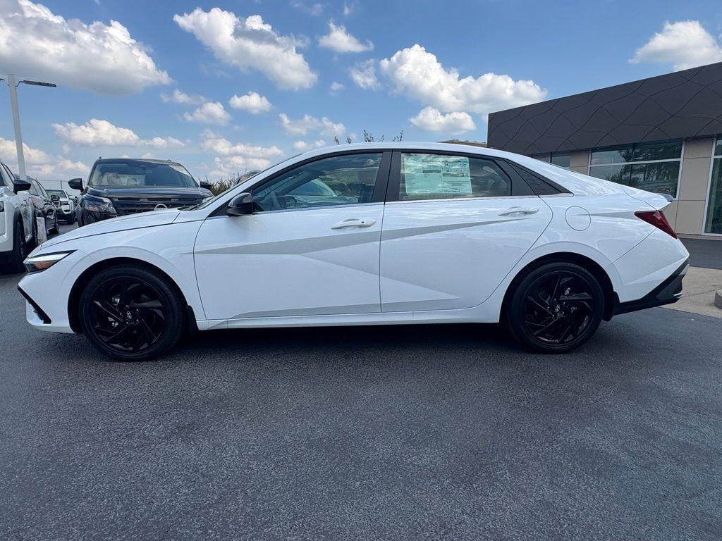 New 2026 Hyundai Elantra SEL Sport Premium Sedan