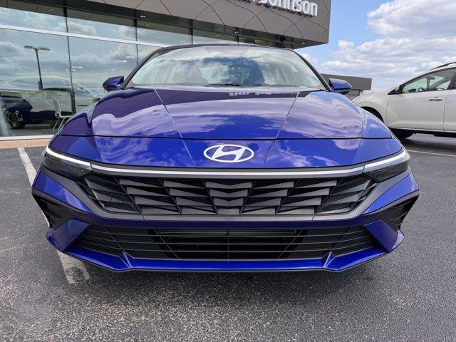 2024 Hyundai Elantra SEL - Photo 8