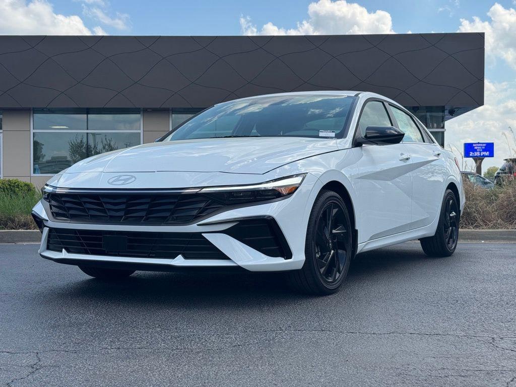 New 2026 Hyundai Elantra SEL Sport Premium Sedan