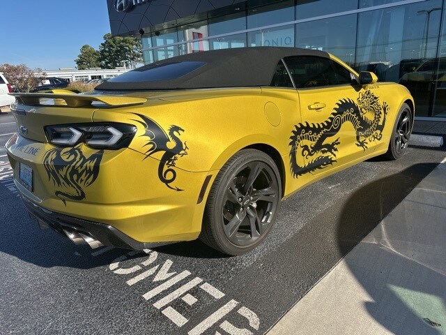 2024 Chevrolet Camaro 2LT photo 3