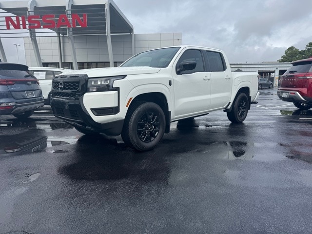 2026 Nissan Frontier SV's photo