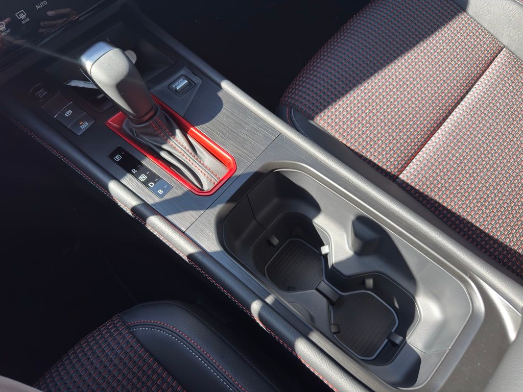 2026 Nissan KICKS SR AWD - Photo 21