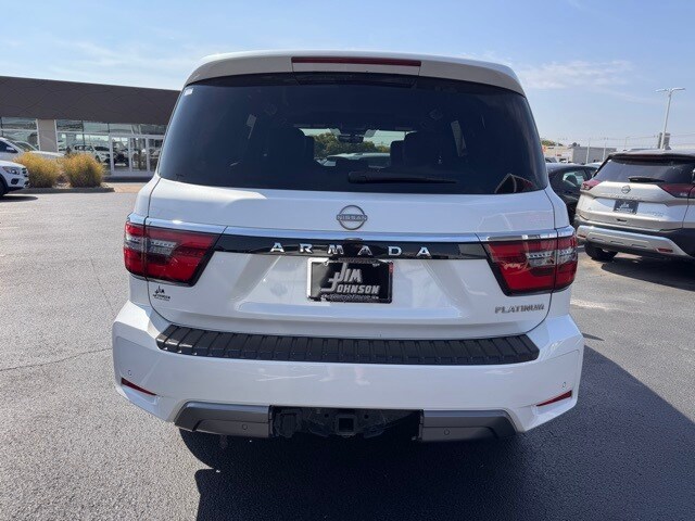 2021 Nissan Armada Platinum photo 3