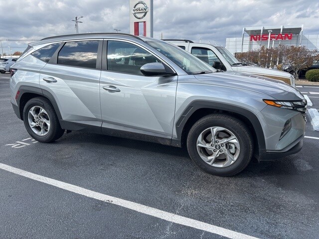 2024 Hyundai Tucson SEL photo 2