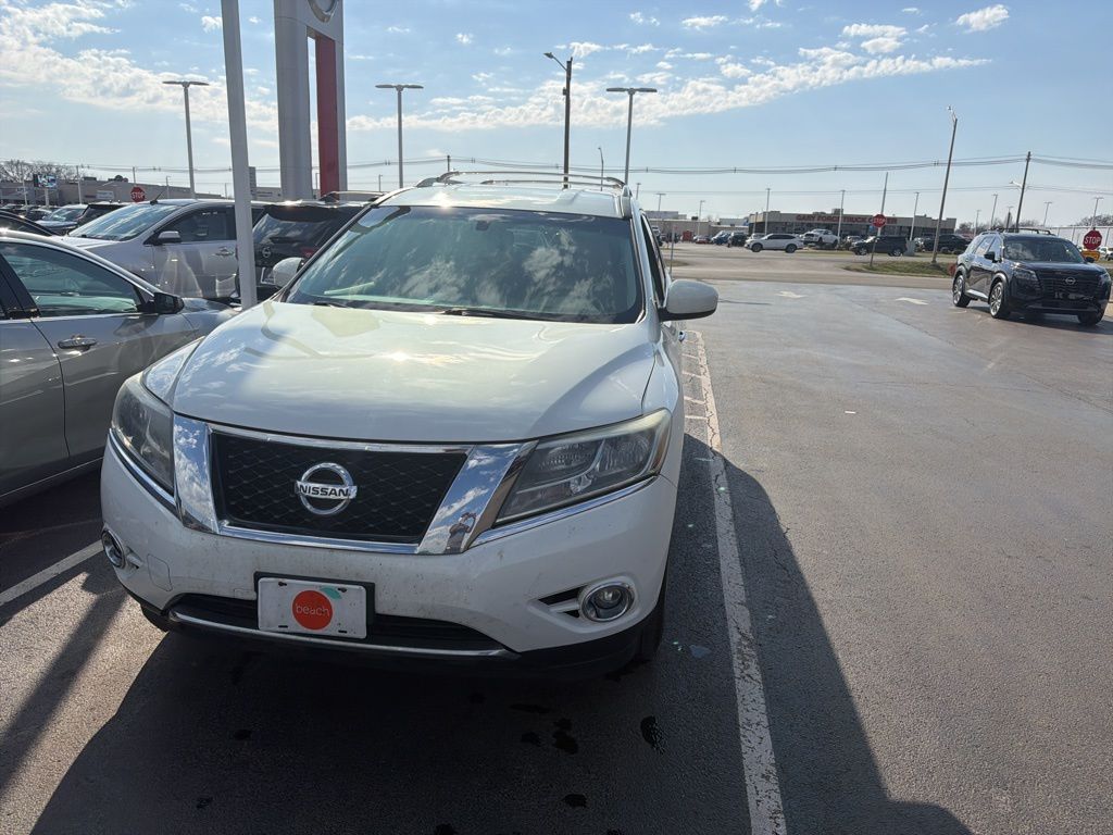2014 Nissan Pathfinder SUV 