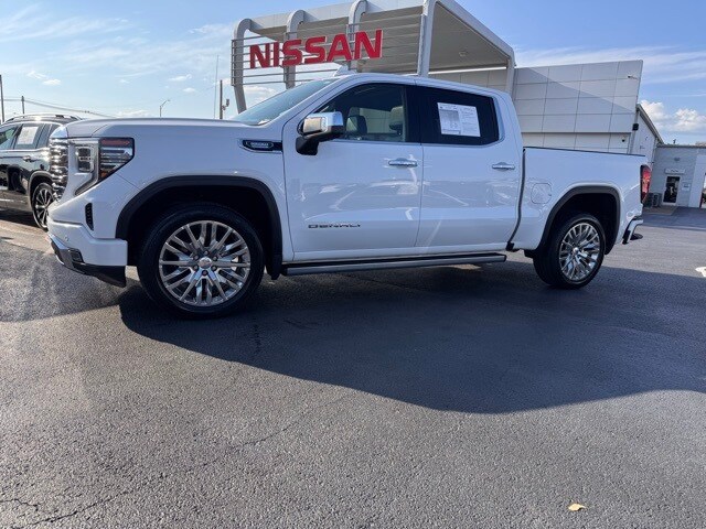 2022 Gmc Sierra 1500 Denali photo 2