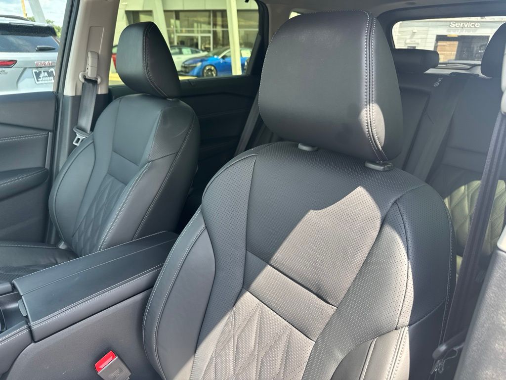 2026 Nissan Rogue Platinum - Photo 11