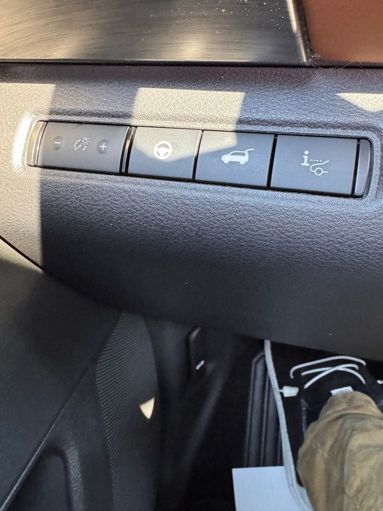 2025 Nissan Pathfinder Platinum - Photo 31