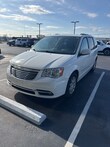  Chrysler Town & Country
