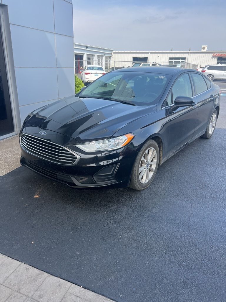 2020 Ford Fusion SE