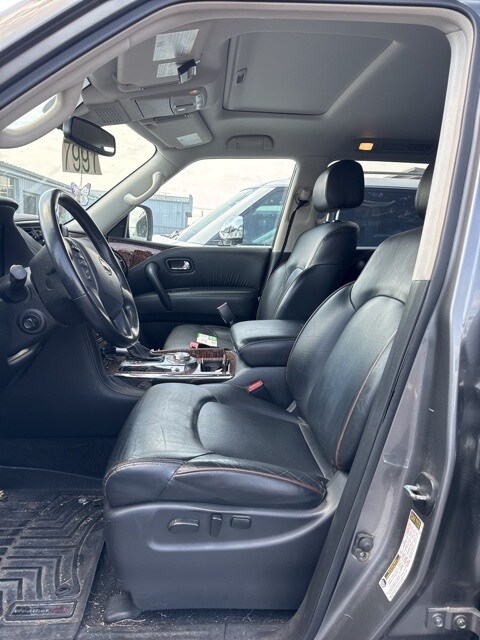 2020 Nissan Armada SL photo 3