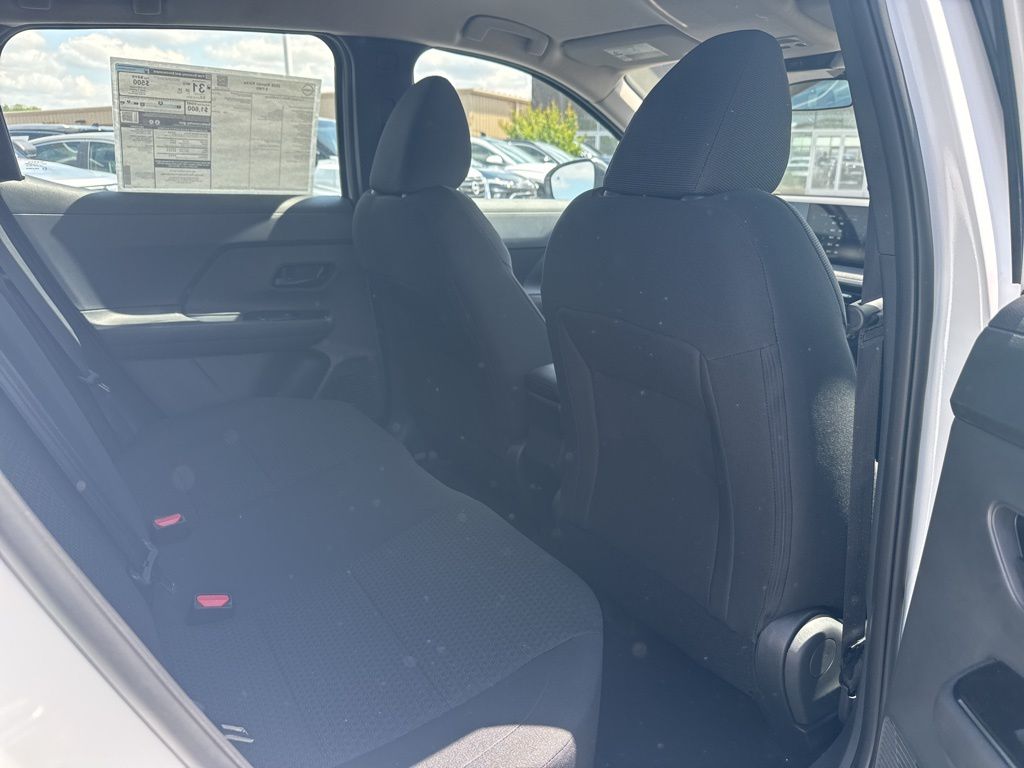 2026 Nissan KICKS S - Photo 17