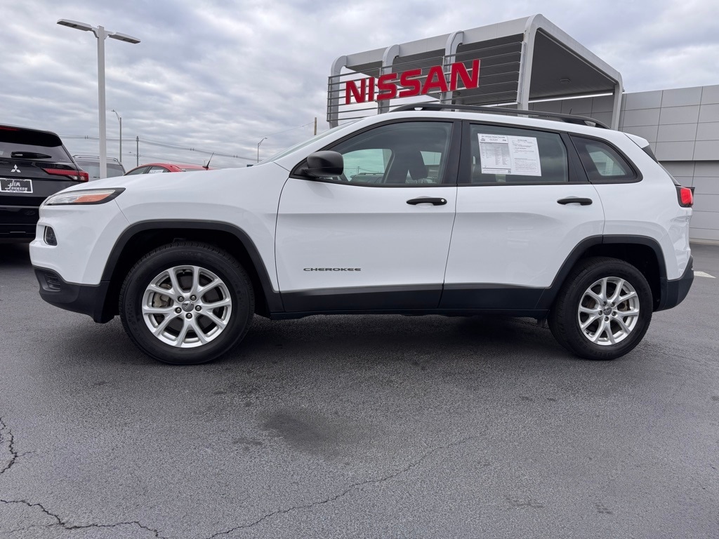 Used 2016 Jeep Cherokee Sport with VIN 1C4PJMAB8GW112510 for sale in Bowling Green, KY