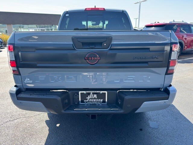 2026 Nissan Frontier PRO-4X photo 4