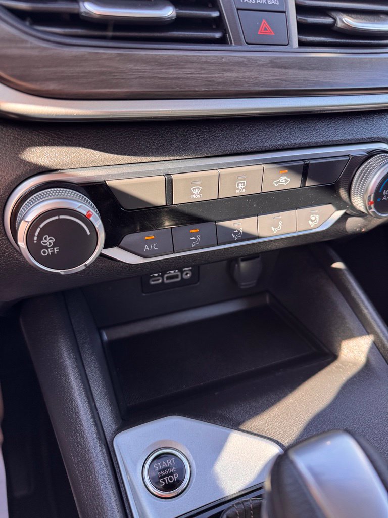 2025 Nissan Altima SV - Photo 19