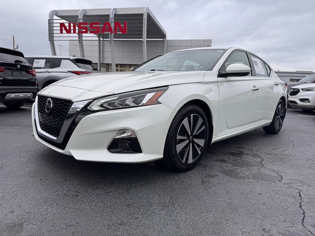 2022 Nissan Altima SL