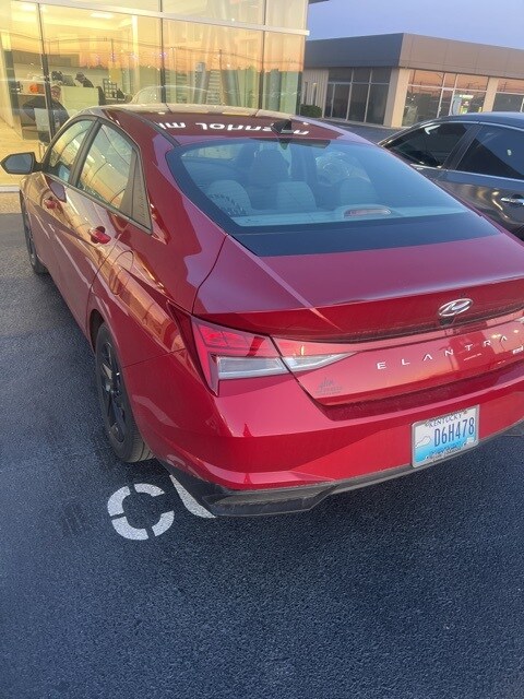 2023 Hyundai Elantra Hybrid Blue photo 4