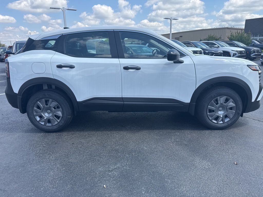2026 Nissan KICKS S - Photo 6