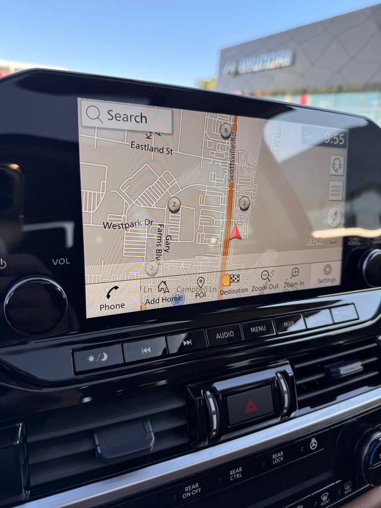 2025 Nissan Pathfinder Platinum - Photo 23