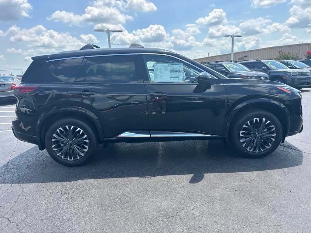 2026 Nissan Rogue Platinum - Photo 6